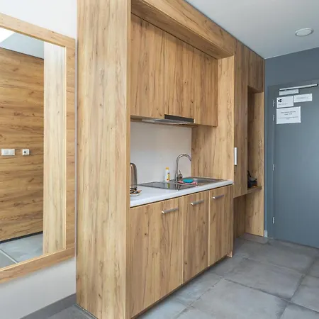 Czarna Gora 310 아파트